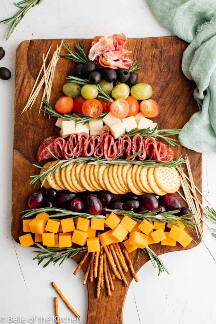 13 Festive Christmas Tree Appetizers for Holiday Snacking - Funtastic ...