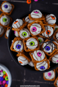 eyeball pretzel bites