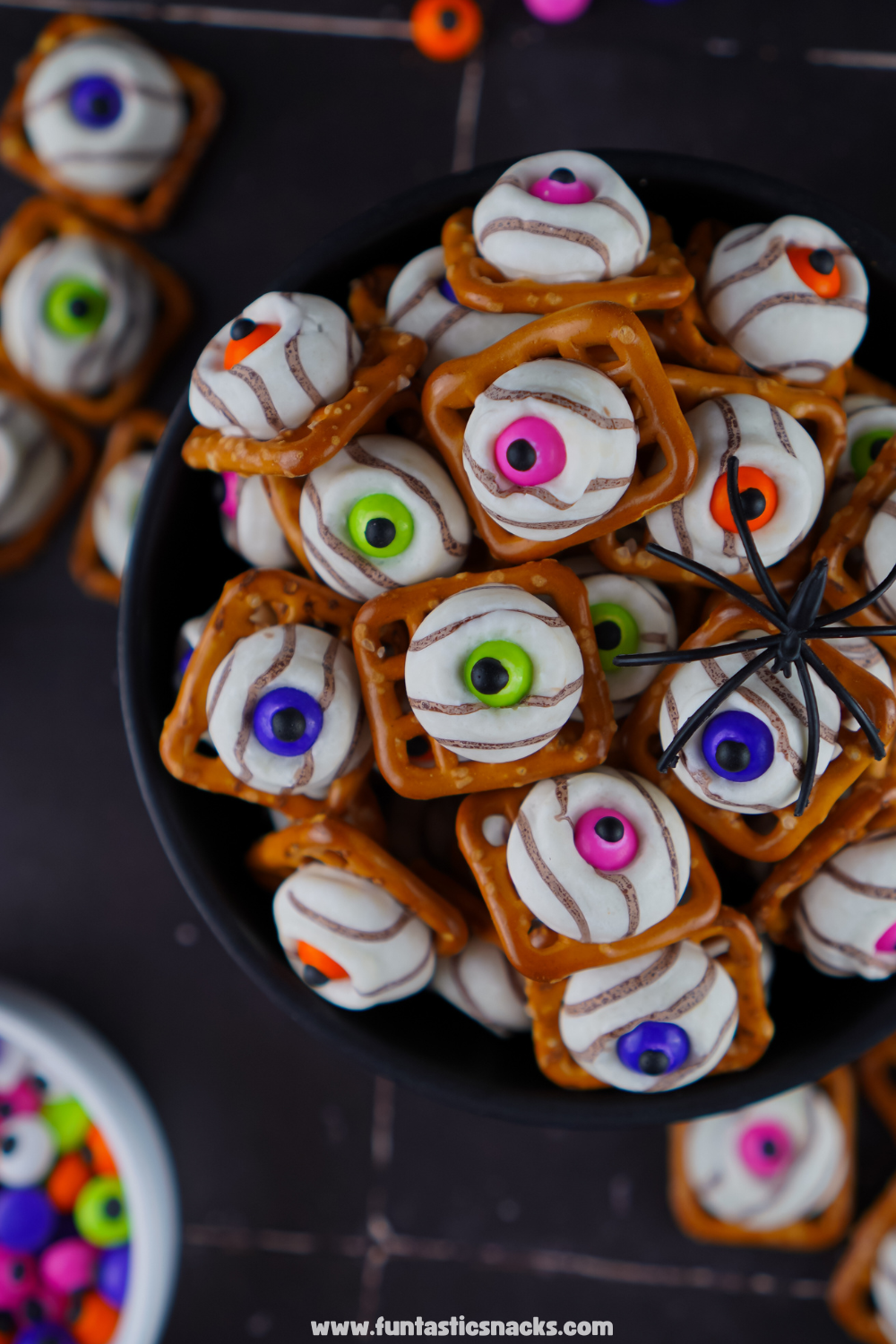 eyeball pretzel bites
