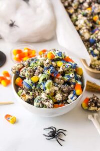 halloween movie night snacks