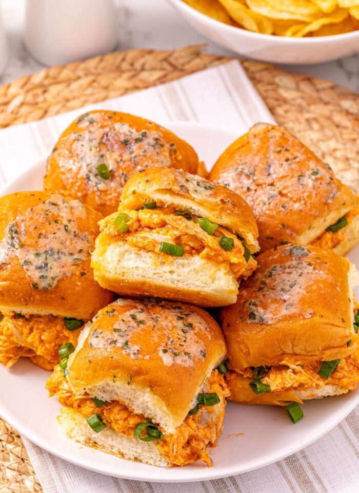 buffalo chicken sliders